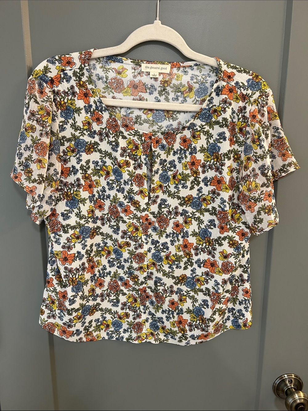 Stitch Fix White Floral Short-Sleeve Blouse with Orange, Blue & Yellow Accents